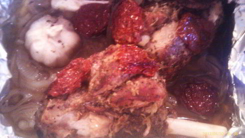 голяшка ягненка, запеченная в духовке