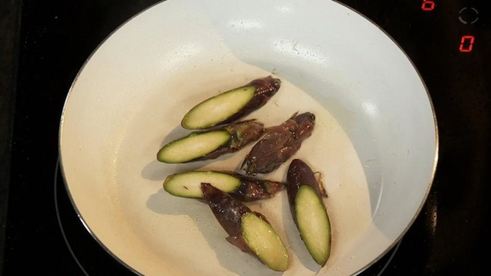 говядина по-строгановски с клюквенным соусом