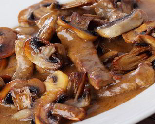 Говядина с грибами