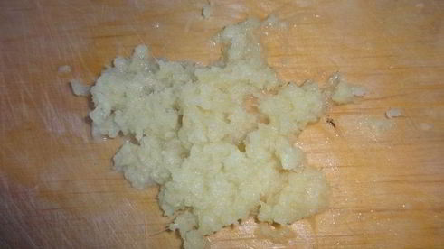 говядина, тушеная с овощами и изюмом