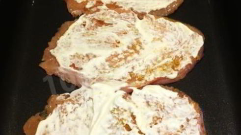 индейка с ананасами в духовке