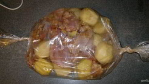 кролик с картошкой в духовке