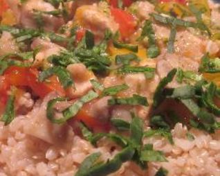 Куриная грудка с овощами