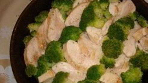 куриное филе с брокколи в сливочном соусе