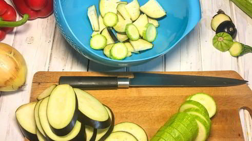 куриные ножки с овощами