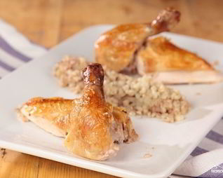 Курица, фаршированная крупой