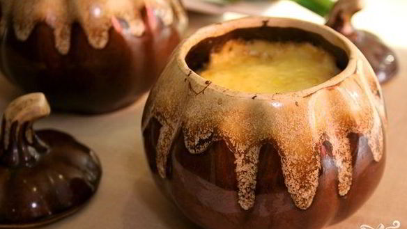 Рецепт Курица с овощами в горшочке