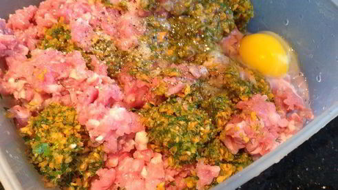 люля-кебаб из индейки с овощами