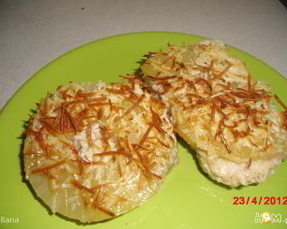 Мясо под ананасом