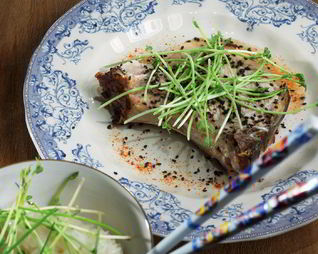 Свинина с кумином, лимоном и черным перцем