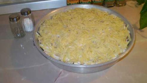 свинина, запеченная с грибами и сыром