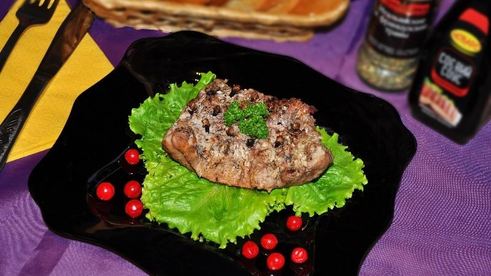 свинина запеченная в мультиварке