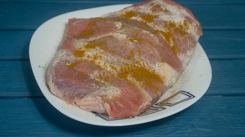 свиной окорок в фольге в духовке