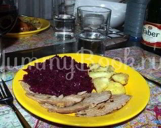 Утка с яблоками