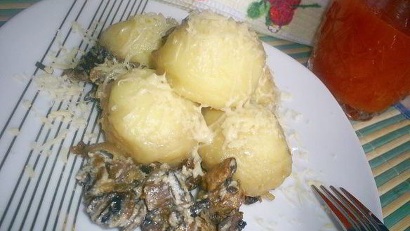 Рецепт Ньокки, тушенные в сливочно-грибном соусе