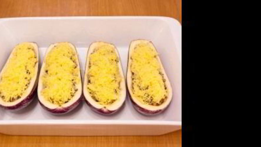 Рецепт баклажаны, фаршированные гречкой, грибами и беконом