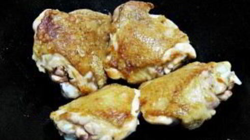 баклажаны в казане с курицей