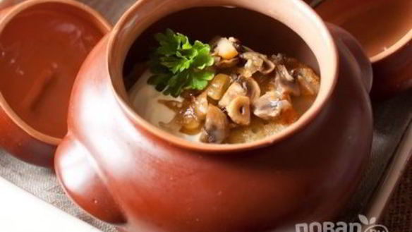 Рецепт Баклажаны, запеченные с грибами в горшочке