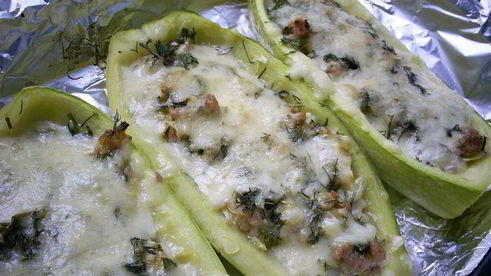 фаршированные лодочки из кабачков