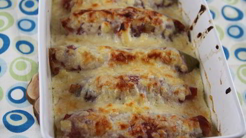 гратен из цикория с ветчиной и сырным соусом по-бельгийски