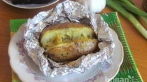 картофель с брынзой запеченный