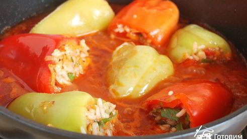 перец, фаршированный рисом и овощами