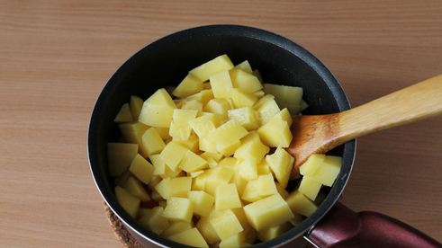 тушеная картошка с грибами и морковью