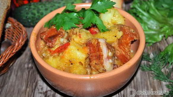 Рецепт Тушеная картошка с копченостями