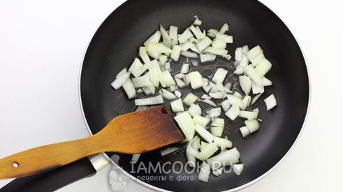 тушеные кабачки с морковью и луком