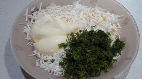 запеченный картофель под сырной корочкой