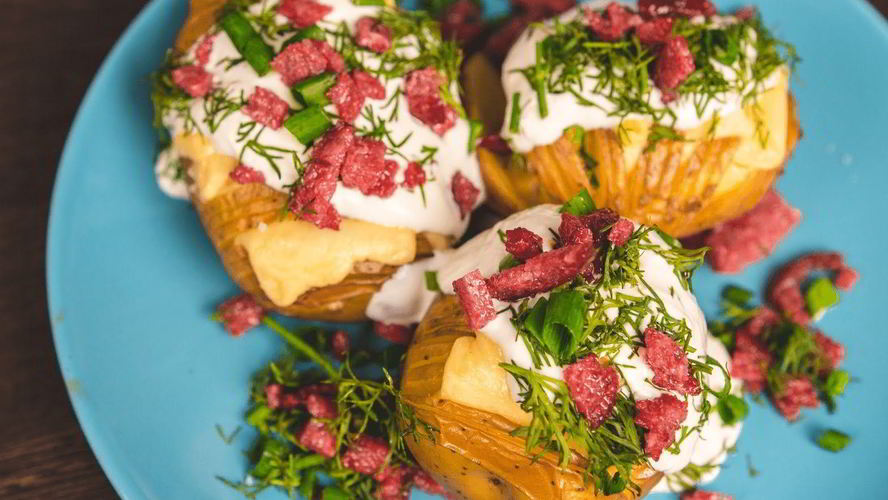 Рецепт запеченный картофель в духовке с сыром