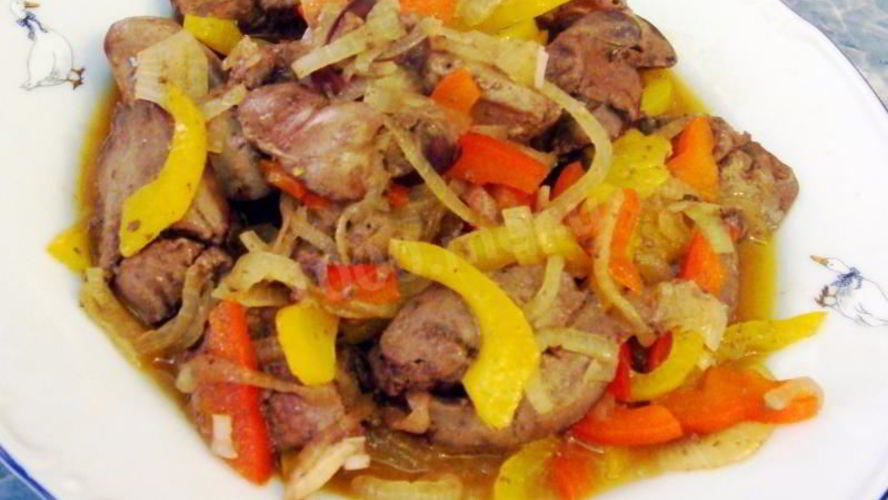 Рецепт куриная печень с луком и перцем