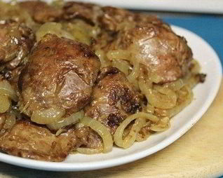 Куриная печень с луком
