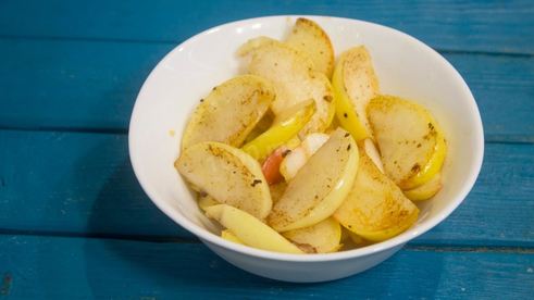 куриная печень с яблоками