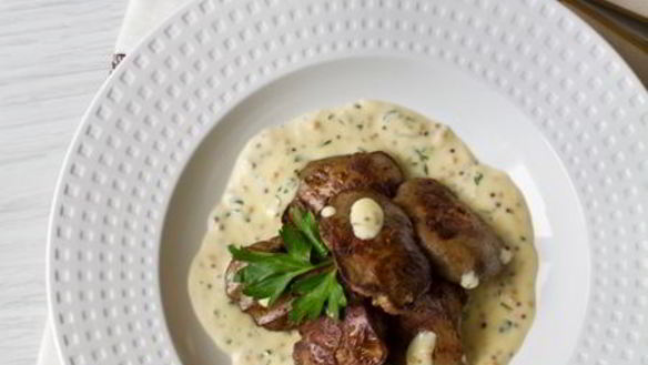 Рецепт Куриная печень со сливочно-горчичным соусом