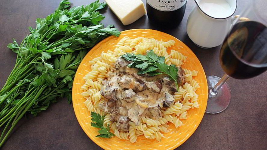 Рецепт куриная печень в соусе морне