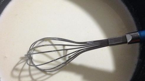 куриная печень в соусе морней