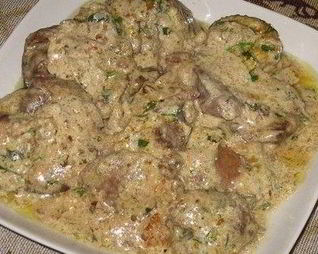 Печень куриная в ореховом соусе