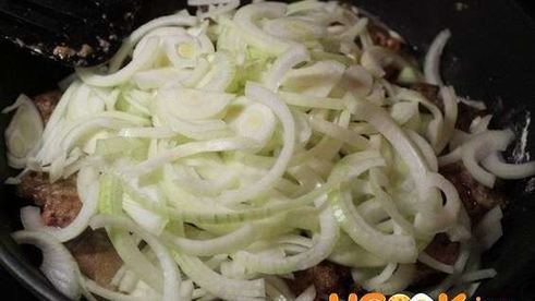 печень куриная жареная с луком