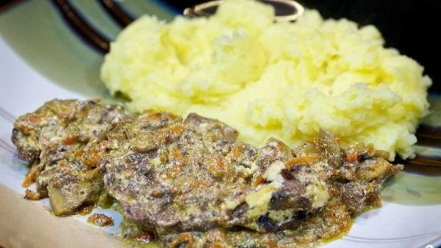 Рецепт печень куриная жареная с подливкой