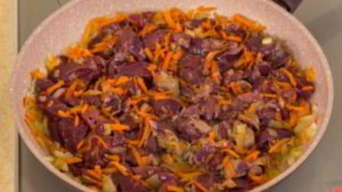 печень с картофелем, запеченные в духовке