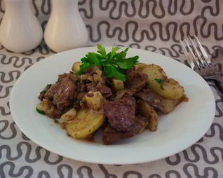 Печень с картошкой