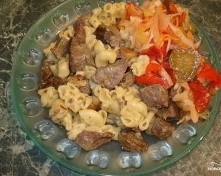 Печень с макаронами в мультиварке