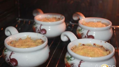 печень с помидорами