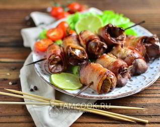 Печень в беконе на мангале