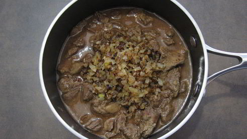 тушеная куриная печень