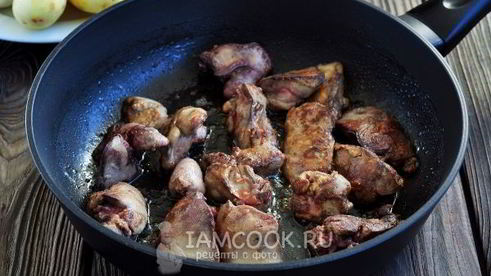 жареная картошка с печенью