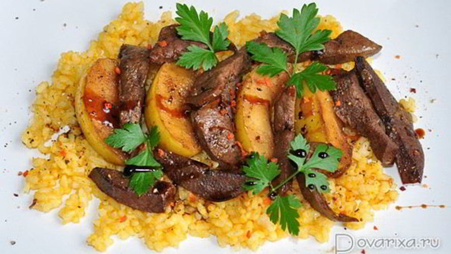 Рецепт жареная печень с яблоками