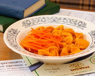 Морковные пельмени