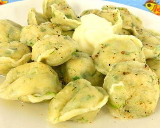 Пельмени с зеленью